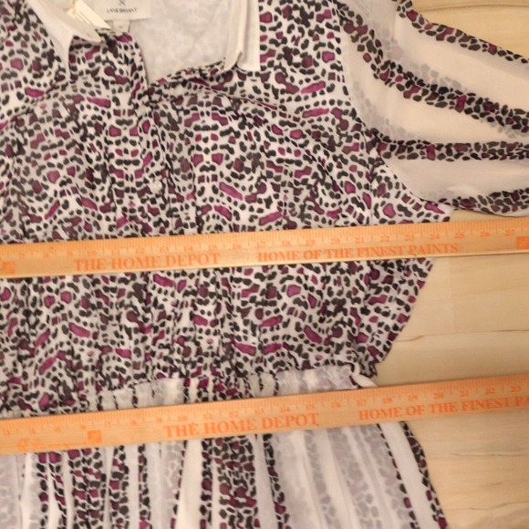 Girl With Curves x Lane Bryant Pleated Animal Print Midi Dress Size 26 NWT - Picture 8 of 10